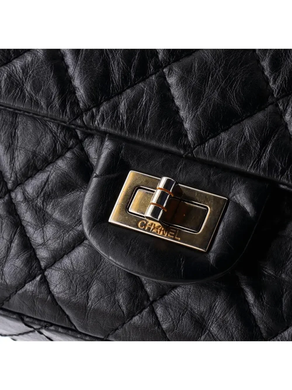 Chanel Reissue 2.55 Flap Bag Quilted #292108C33B